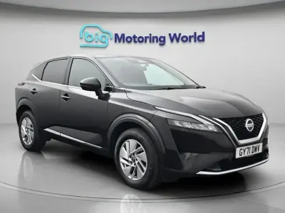 Used Nissan Qashqai Acenta Premium 158 HP (116 kW) 2021 Black SUV