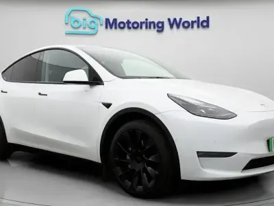 Used Tesla Model Y Long Range AWD 378 kW (514 HP) 2022 White SUV