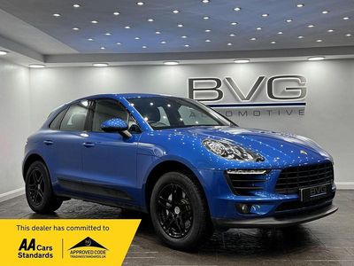 Blue Used 2016 Porsche Macan SUV | £18,994 (Super price)