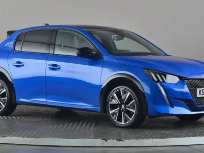 Used Peugeot 208 GT 100 HP (73 kW) 2023 Blue Hatchback