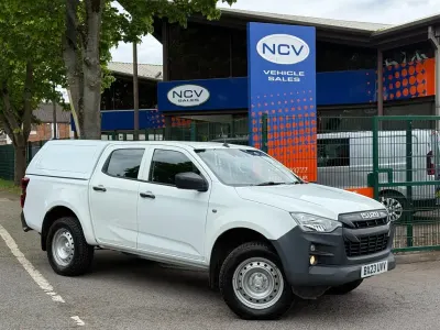Second-hand Isuzu D-Max 163 CP (119 kW) 2023 Alb Pickup