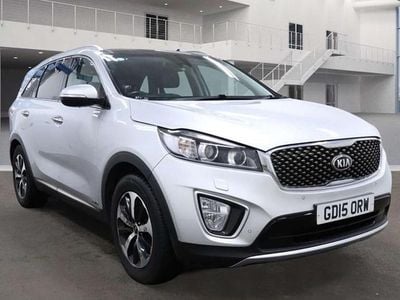 Silver Used 2015 Kia Sorento SUV | £10,900 (A bit pricey)