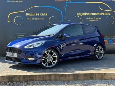 Usado Ford Fiesta ST-Line 100 HP (73 kW) 2018 Azul Citadino