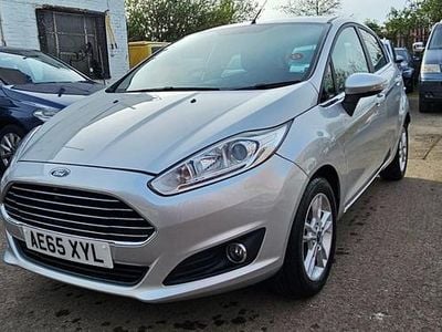 Used Ford Fiesta Zetec 2015 Silver Hatchback