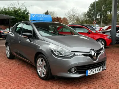 Usado Renault Clio IV Dynamique 90 HP (66 kW) 2015 Cinzento Citadino