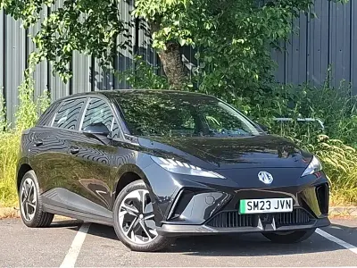 Used MG MG4 EV SE 125 kW (170 HP) 2023 Black Hatchback