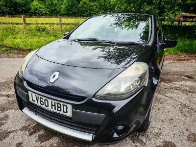 Used Renault Clio Dynamique 2010 Black Hatchback
