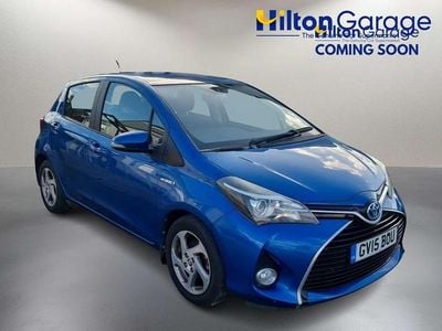 Used Toyota Yaris Hybrid 2015 Blue Hatchback