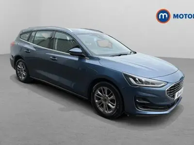 Used Ford Focus Titanium 155 HP (114 kW) 2023 Blue Estate