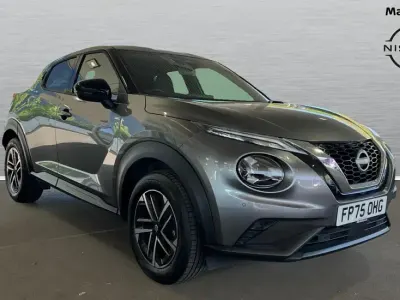 New Nissan Juke N-Connecta 114 HP (83 kW) 2025 Metallic  gun metallic grey SUV