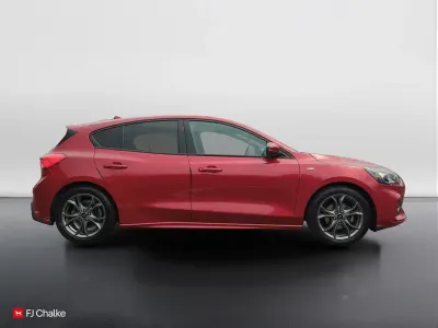 Used Ford Focus ST-Line 2020 Red Hatchback