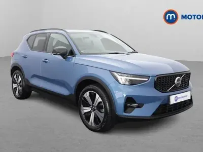 Used Volvo XC40 Plus 211 HP (155 kW) 2022 Blue SUV