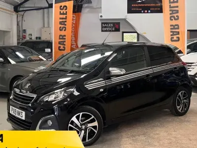Used Peugeot 108 Collection 70 HP (51 kW) 2019 Black Hatchback