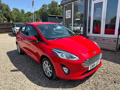 Used Ford Fiesta Zetec 2018 Red Hatchback