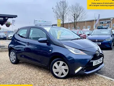 Used Toyota Aygo X-play 2015 Blue Hatchback