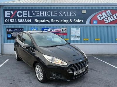 Black Used 2014 Ford Fiesta Zetec Hatchback | £4,995 (Fair price)