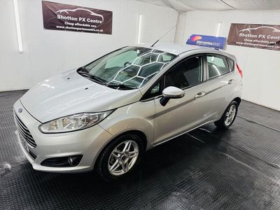 Used Ford Fiesta Zetec 75 HP (55 kW) 2013 Silver Hatchback