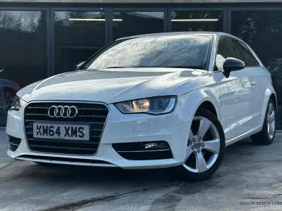 Usado Audi A3 Sport 184 HP (135 kW) 2015 Branco Citadino