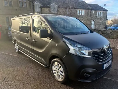 Used Renault Trafic 2016 Black MPV