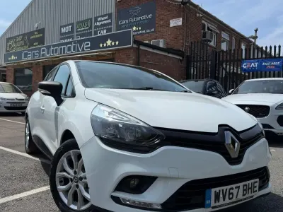 Used Renault Clio Play 2017 White Hatchback