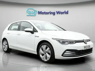 Usado VW Golf VII Style 2021 Branco Citadino