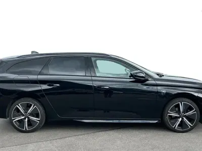 Used Peugeot 308 GT 130 HP (95 kW) 2023 Black Estate