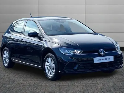 Used VW Polo Life 95 HP (69 kW) 2022 Black Hatchback