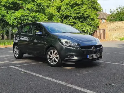 Used Vauxhall Corsa SRi 90 HP (66 kW) 2018 Grey Hatchback