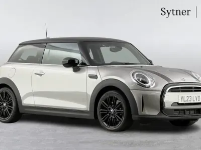 Used Mini Cooper Exclusive 134 HP (98 kW) 2023 Silver Hatchback