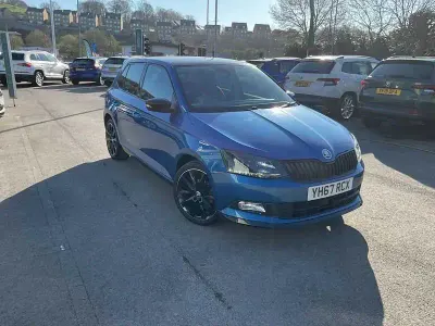 Begagnad Skoda Fabia Monte Carlo 70 HK (51 kW) 2017 Blå Halvkombi