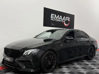 Usado Mercedes E220 AMG line 2017 Negro Berlina