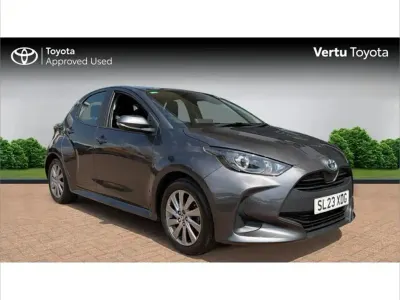 Used Toyota Yaris Hybrid 113 HP (83 kW) 2023 Grey Hatchback