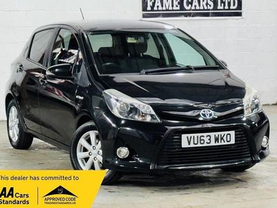 Used Toyota Yaris Hybrid T4 2013 Black Hatchback