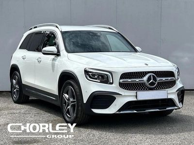 Mercedes GLB220