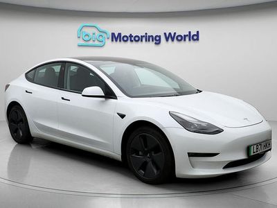 White Used 2021 Tesla Model 3 Long Range AWD Sedan | £17,000 (Good price)