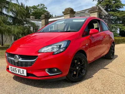 Used Vauxhall Corsa SRi 100 HP (73 kW) 2015 Red Hatchback