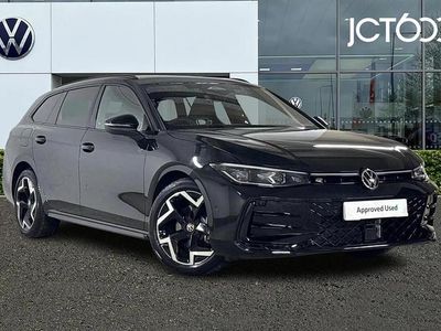 Used VW Passat R-line 147 HP (108 kW) 2025 Black Estate