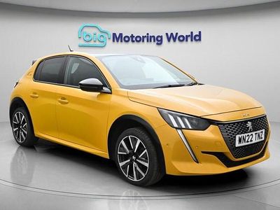 Used Peugeot 208 GT 130 HP (95 kW) 2022 Yellow Hatchback