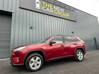 Usado Toyota RAV4 218 CV (160 kW) 2020 Rojo SUV