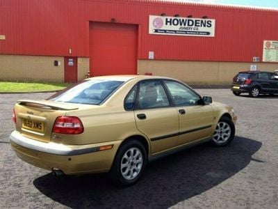 Used Volvo S40 122 HP (89 kW) 2002 Sedan
