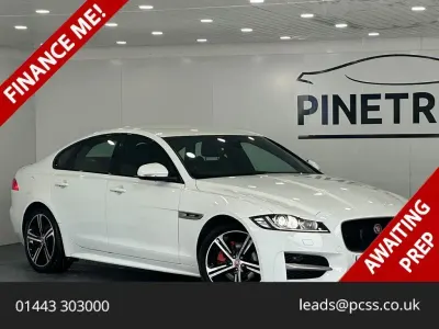 Used Jaguar XF R-Sport 180 HP (132 kW) 2016 White Sedan