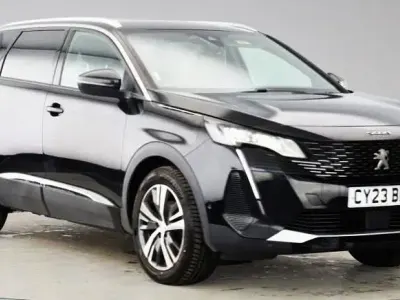 Used Peugeot 5008 Allure+ 130 HP (95 kW) 2023 Black SUV