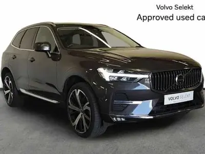 Usado Volvo XC60 Ultra 250 CV (183 kW) 2025 Gris SUV
