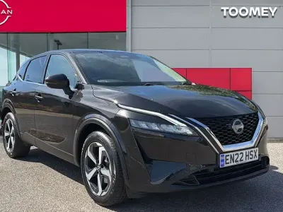 Used Nissan Qashqai N-Connecta 140 HP (102 kW) 2022 Black SUV