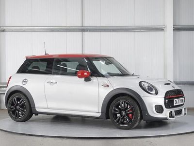 Used Mini John Cooper Works Hatch 228 HP (167 kW) 2020 Silver Hatchback