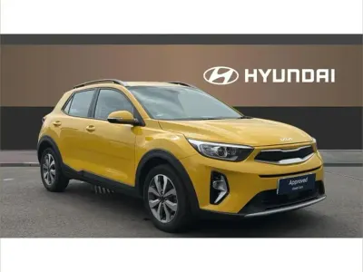 Used Kia Stonic 99 HP (72 kW) 2023 Yellow SUV