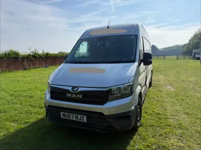 Used MAN TGE 2017 Silver Van