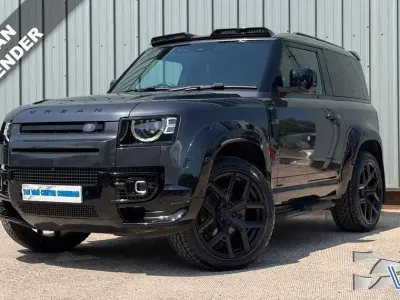 Used Land Rover Defender SE Dynamic 250 HP (183 kW) 2024 Grey SUV