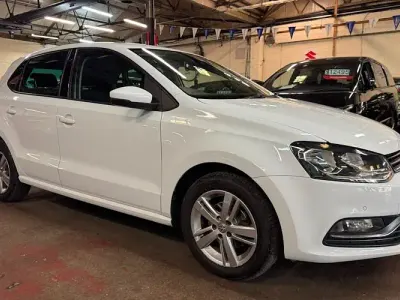 Used VW Polo Edition 75 HP (55 kW) 2017 White Hatchback