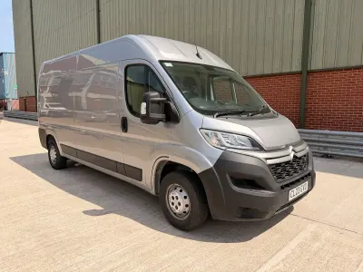Used Citroën Relay 140 HP (102 kW) 2023 Grey Van